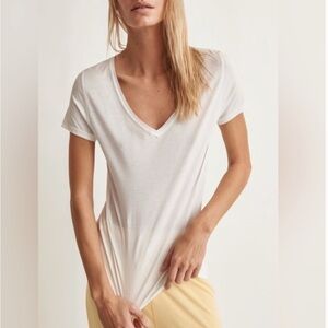 SKIN Worldwide V Neck Easy Tee - S (1)